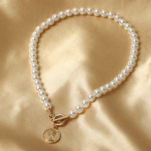 Pearl Necklace with Pendant